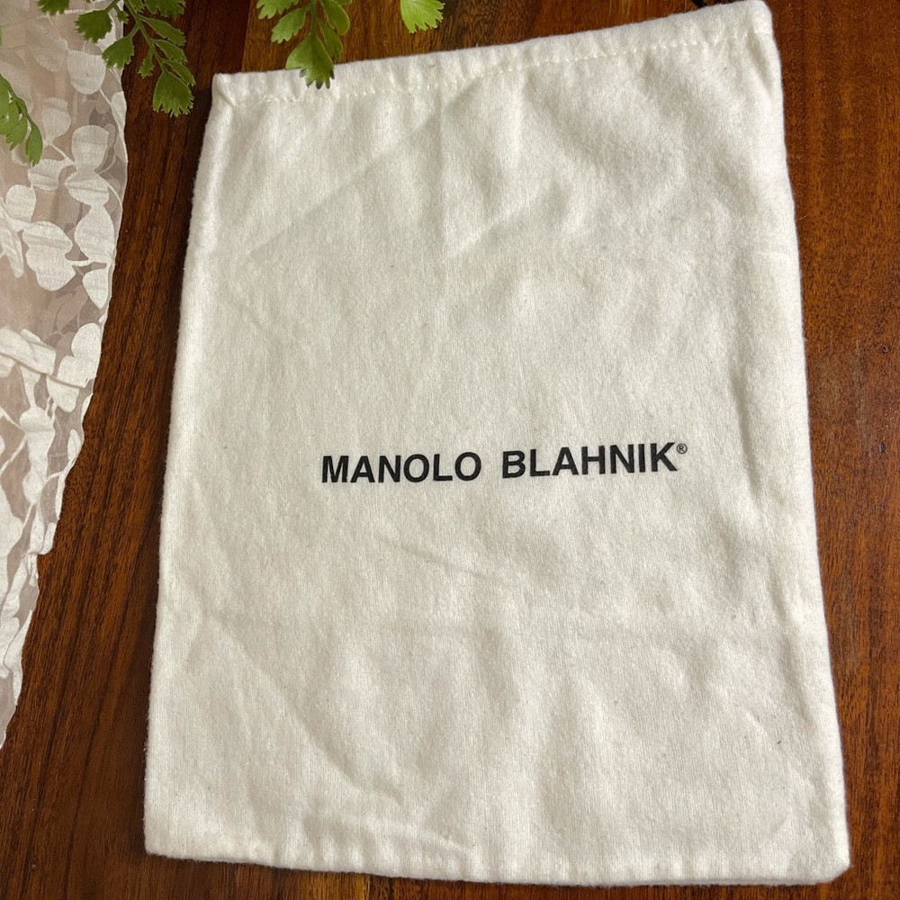Manolo Blahnik 🔴dust bag for shoes or small item